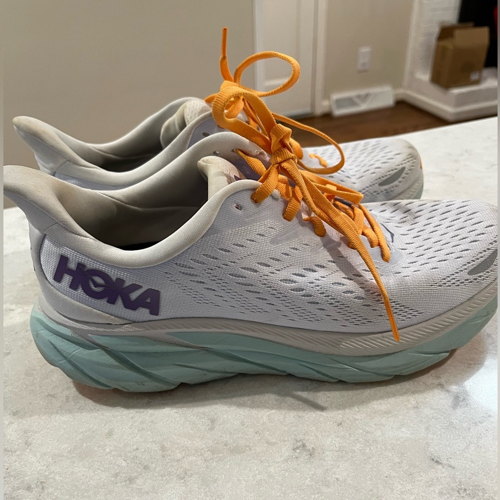 Hoka Cliftons size 10 WIDE